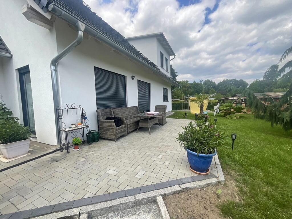 Montage von Plissee Terrassenüberdachung in Peitz