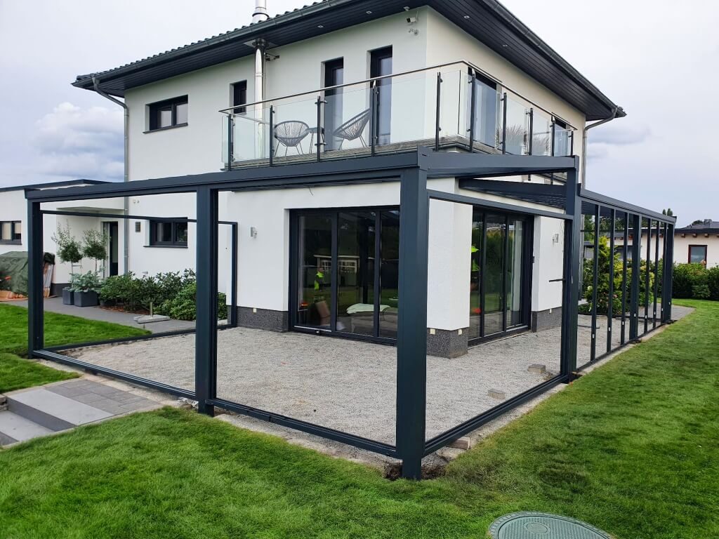 Terrassendach in Großräschen aus VSG-Glas