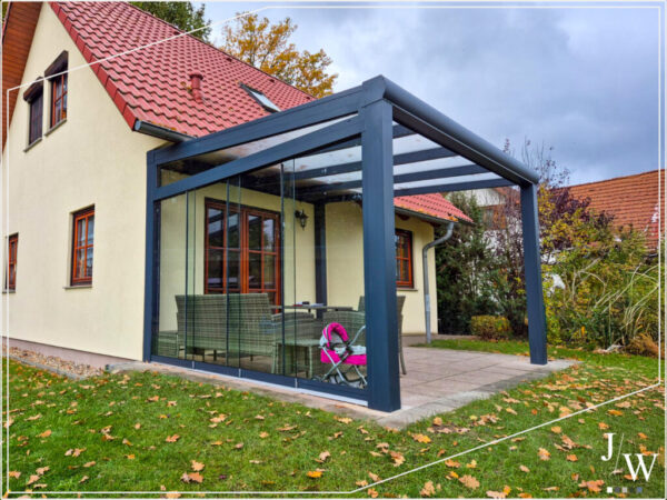 Terrassenüberdachung Neiße-Malxetal in Anthrazit RAL 7016 ST